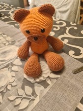 pupazzo uncinetto, orsetto , marrone/arancio 