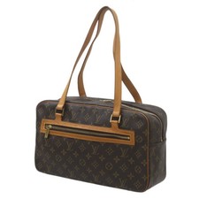 LOUIS VUITTON Shoulder Bag