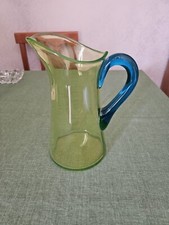 CARAFFA ARTIGIANALE VINTAGE 0,95 LT IN VETRO SOFFIATO COLORATO.
