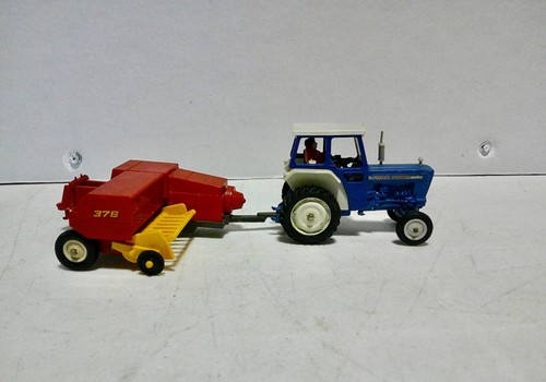 Trattore britains ford - 1/32,