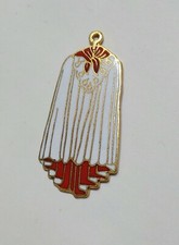 [NC] MEDAGLIETTA / CIONDOLO - MANTELLO di GARIBALDI (Bronzo e smalti)