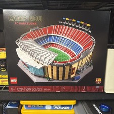 LEGO Camp Nou FC Barcelona # 10284 Stadio Calcio Set Ritirato Non Aperto