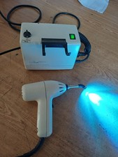 Dental Demetron Optilux VCL 401 Polymerisationslampe Usato FUNZIONANTE 