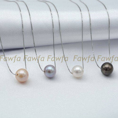 Collana con ciondolo