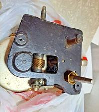 Antico grammofono portatile