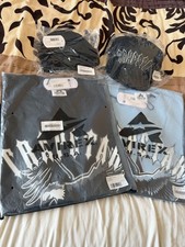 Confezione T-Shirt e Cappello