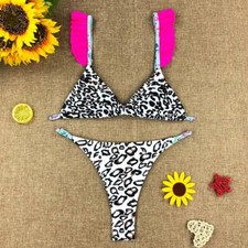 Bikini con volant a triangolo