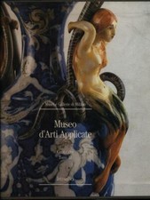 MUSEO D'ARTI APPLICATE TOMO