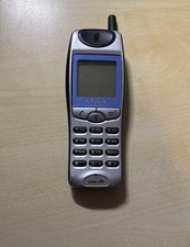 Sony CMD J5 cellulare