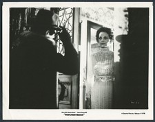 DONNA '78 PORTA LAURA