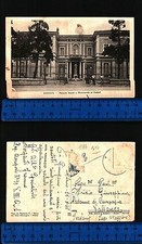 BRESSO (MI) - BELLA VEDUTA DEL PALAZZO DELLE SCUOLE E MONUMENTO AI CADUTI- 24792