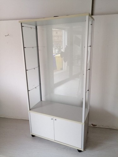 Vetrinetta laminato - in,