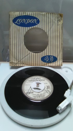Louis armstrong still get - louis,
