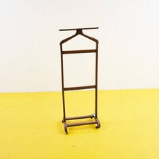 servomuto in Legno Elegante