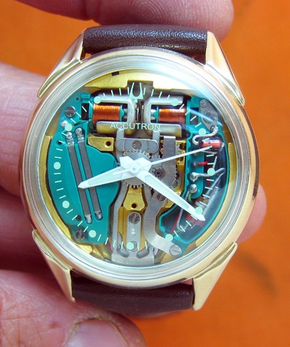 Accutron spaceview 10kt 214h - accutron,