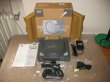 BOXED SNK NEO GEO CDZ CONSOLE JAP IMPORT!