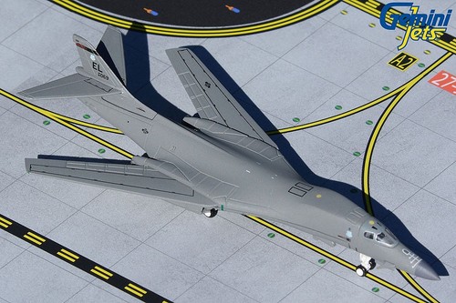 Gemini jet 400 1b lancer - 1/400,