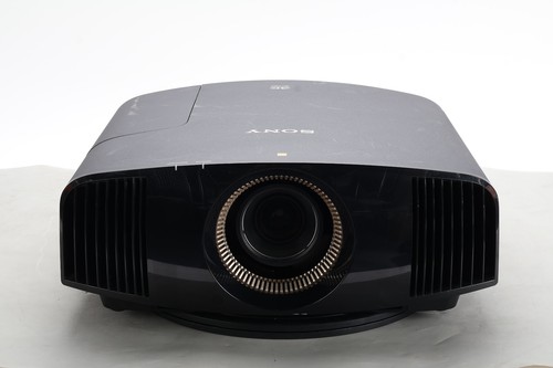 Proiettore home theater sony - home,