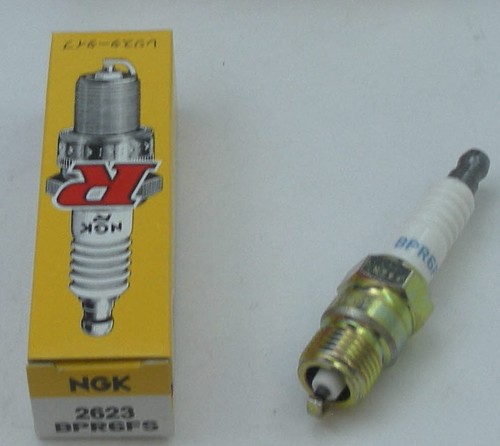 Candela accensione ngk - candela,