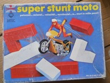 SUPER STUNT MOTO HARBERT TOYS