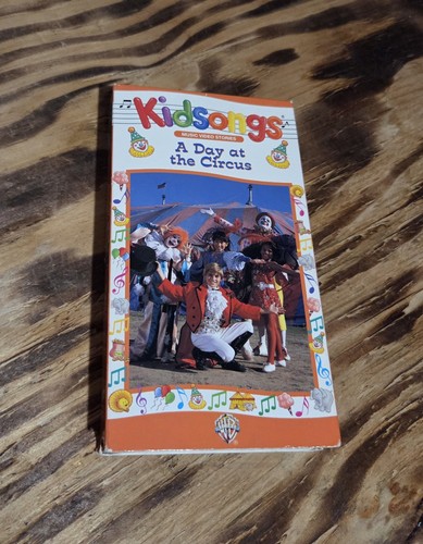 Kidsongs day the circus - day,