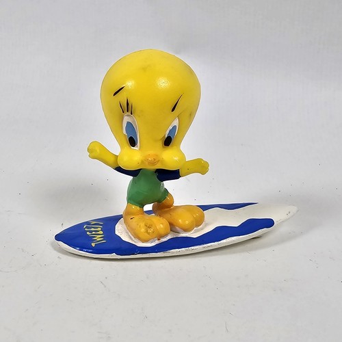Tweety pie looney - pie, tunes