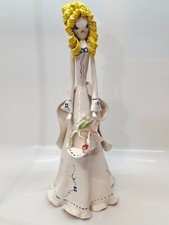 Statuina Dama in Ceramica Vintage – Design Stilizzato Anni '70 – Capelli Spaghet