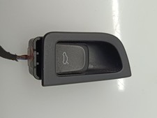 PULSANTE APERTURA PORTELLONE POSTERIORE PER AUDI A5 Berlina Serie (8T3) 8T19598