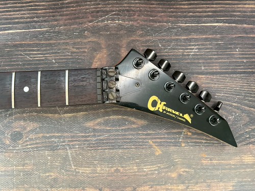 Collo testa charvel - collo, by