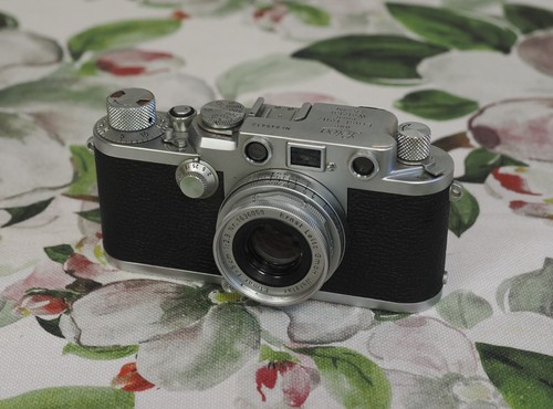 Leica iiif red dial - leica,