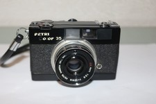 Macchina fotografica Petri