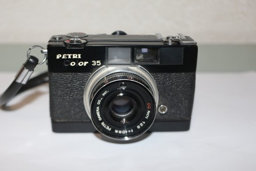 Macchina fotografica petri - fotografica,