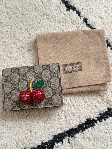 Gucci cherry fold wallet - gucci,