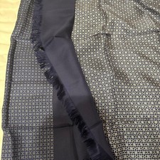 Sciarpa di seta reversibile