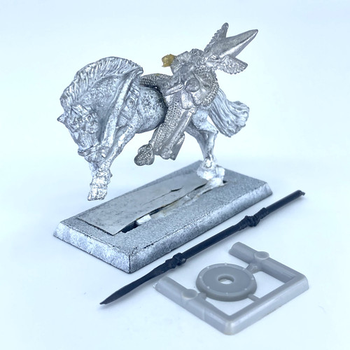 Elfo alto guerriero cavallo - alto, a