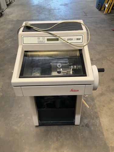 Leica 1800 microtome - 1800,