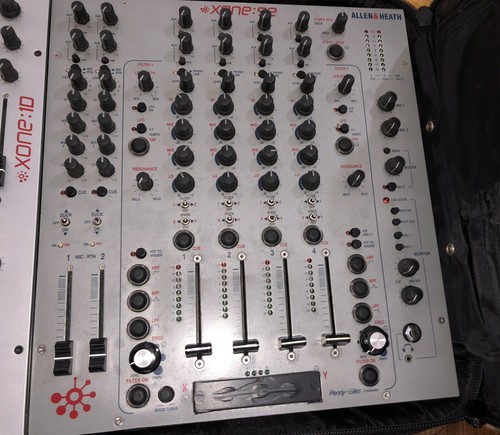 Allen heath xone mixer - heath, dj