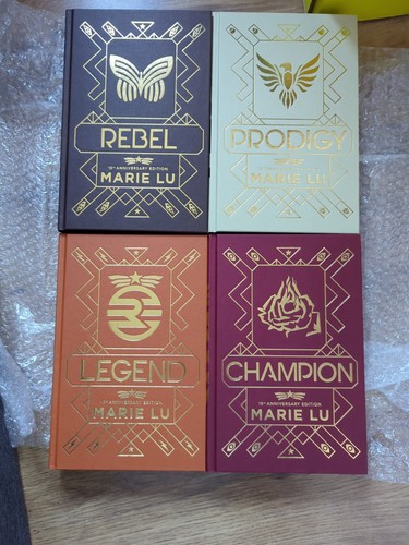 Fairyloot legend deluxe set - deluxe, by