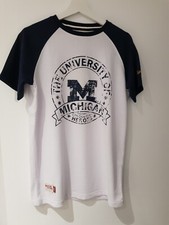 Nuovo con etichette ufficiale