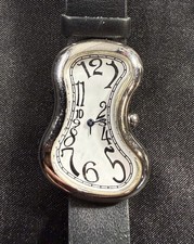 Orologio Museo Salvador Dalì