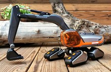 Escavatore scala 1/40 DOOSAN