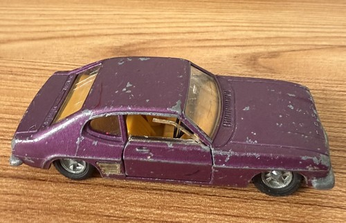 Vintage dinky toys - #, ford