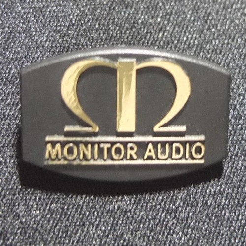 One monitor audio griglia - audio,