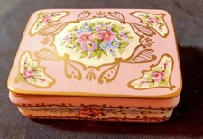 Scatola rettangolare in