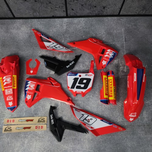 Grafica plastica honda - +,