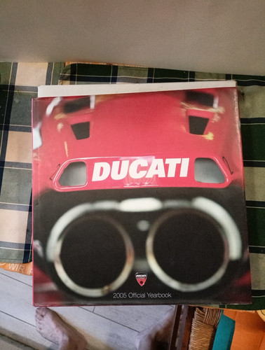 Annuario corse ducati 2005 - annuario,