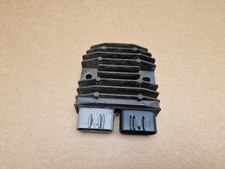 Raddrizzatore regolatore di