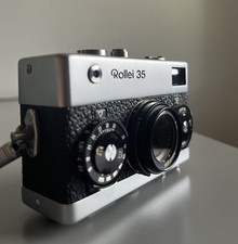 Rollei 35 + flash + autoscatto + treppiede OTTIME CONDIZIONI