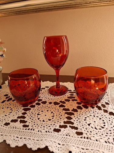 Bicchieri vetro rosso - bicchieri,