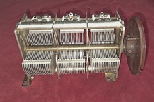 CONDENSATORE VARIABILE A 3